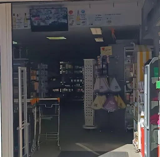 Renove Dans De Avec Grande Piscine Chauffee, Parking Et Terrasse Apartman Agde