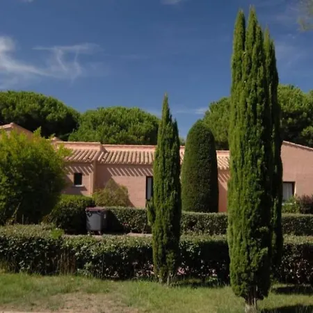 Apartament Renove Dans De Avec Grande Piscine Chauffee, Parking Et Terrasse Agde